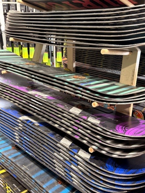 Daily Snowboard Rental 